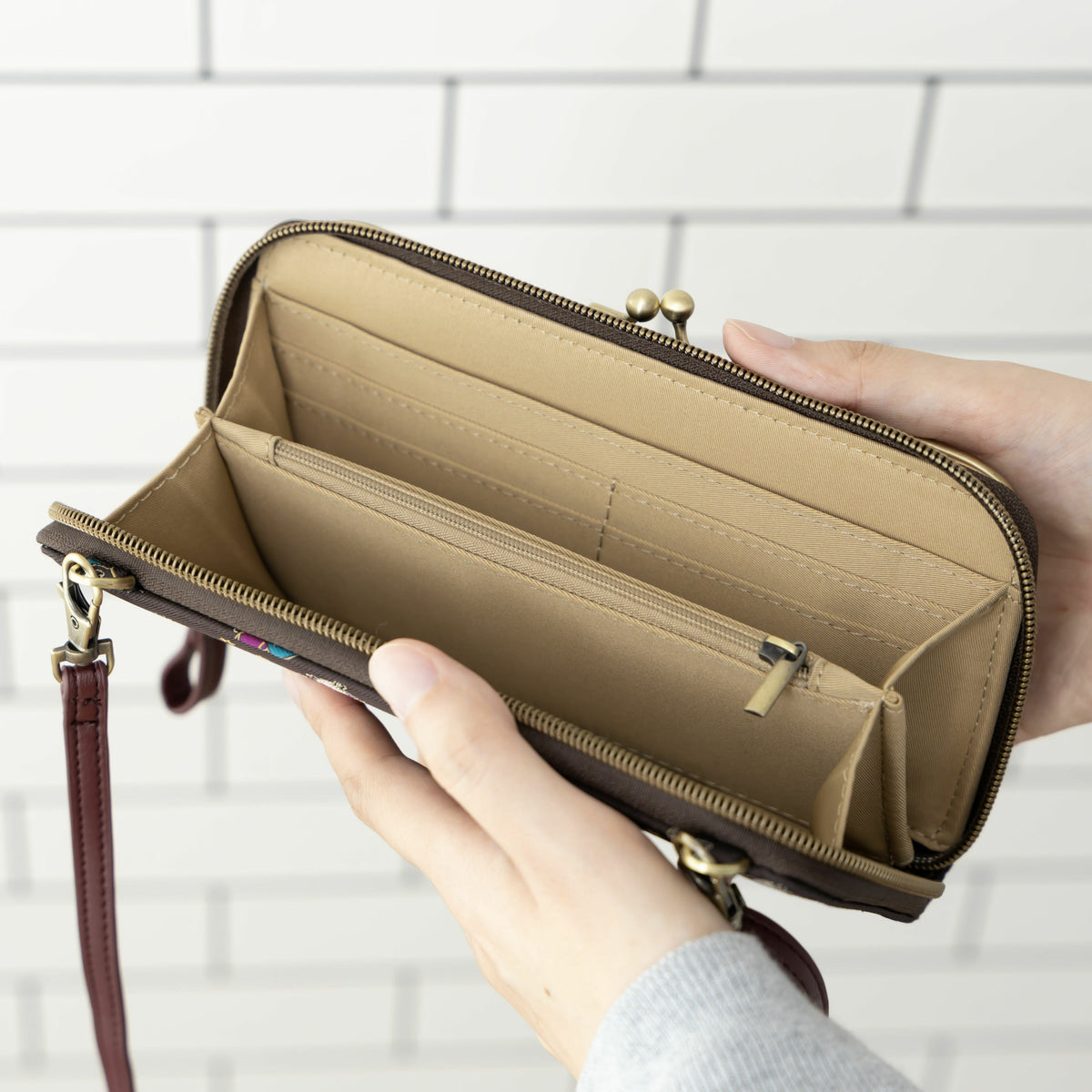 Jacquard wallet shoulder (Doodle/BR) MM7861