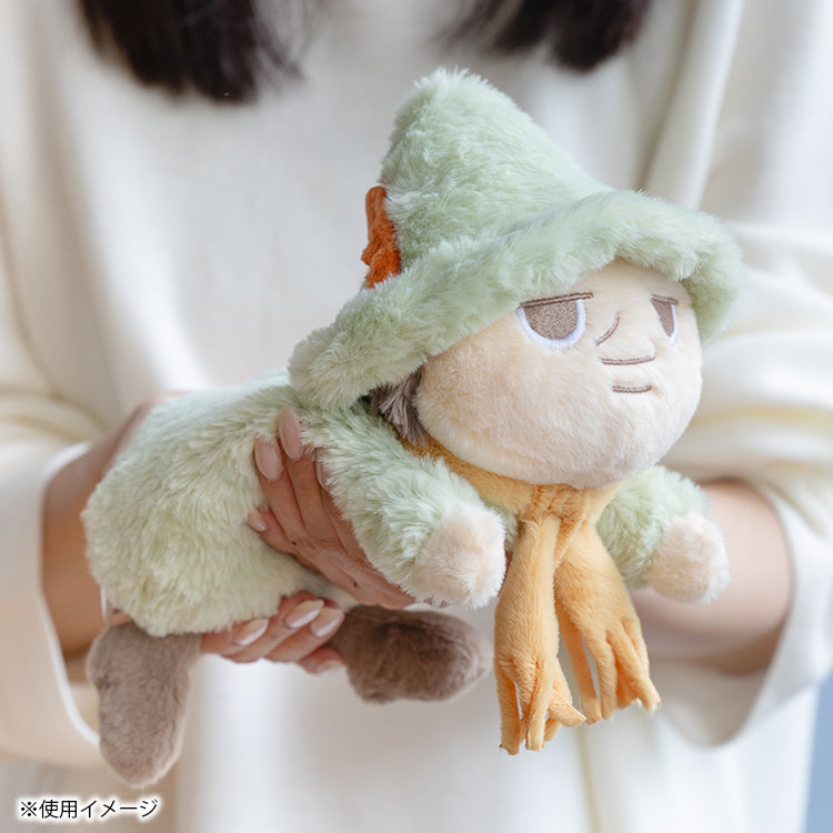 9月上旬頃お届け予定＊くたっとびより ミニクッション（スナフキン）40815-03＜予約商品＞