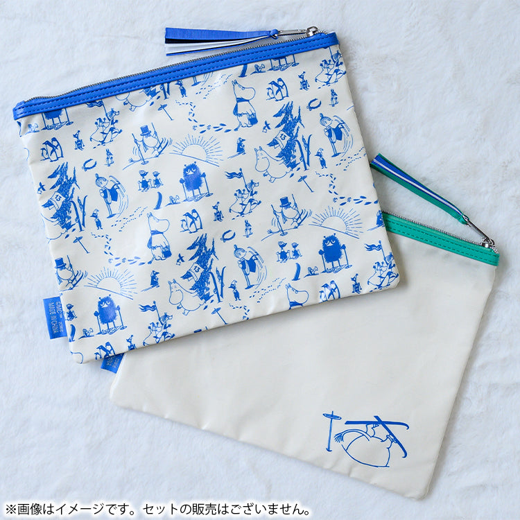 10月下旬頃お届け予定＊フラットポーチ（Moominvalley Winter Games/BL）＜予約商品＞