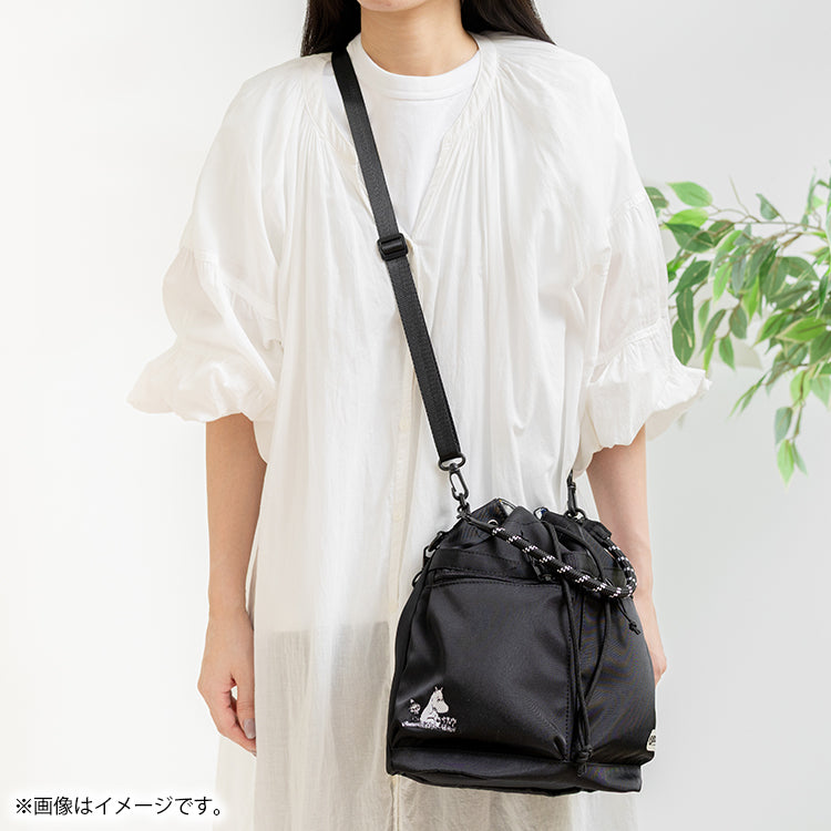 OUTDOOR PRODUCTS 巾着ショルダーバッグ（ムーミン＆リトルミイ）MON703BK-5
