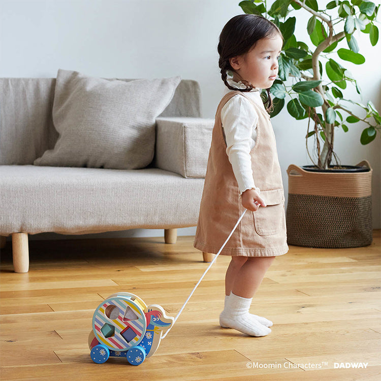 MOOMINBABY molded pull toy (Hanauma) TYMB018980000